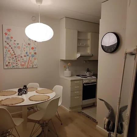 Apartman Cozy With Good Location, Private Sauna *